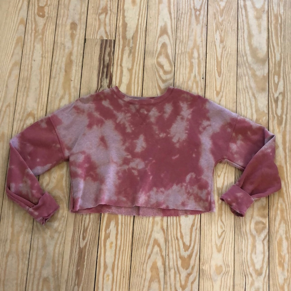 Cropped Tie Dye Sweatshirt